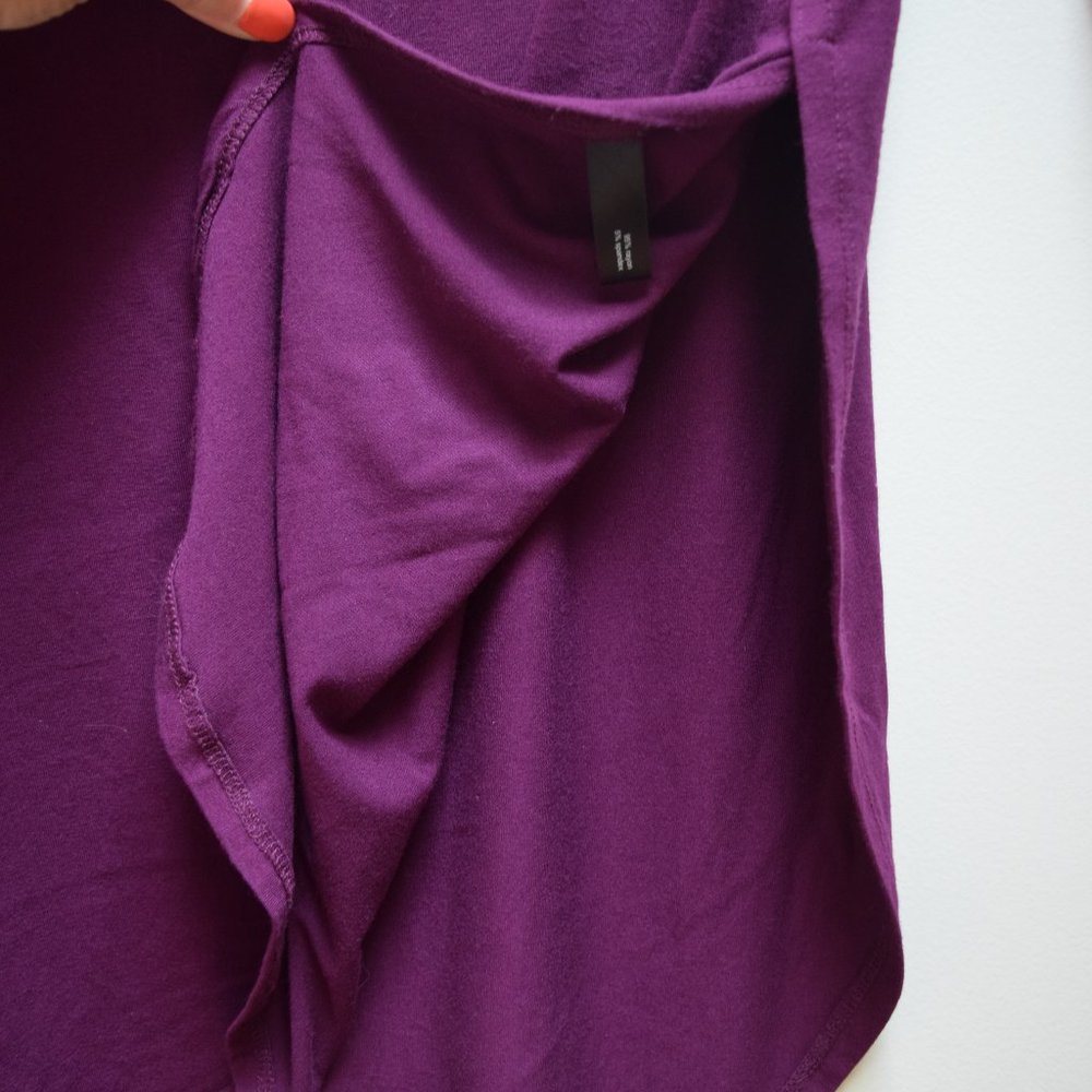 The Limited Cutout Shoulder Top in Women's Tall Medium - Picture 9 of 14